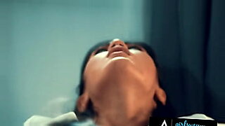 wwwdownloading indian actress ashoreai rai sexy videos