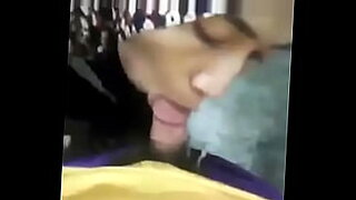 isap memek cewek cantik