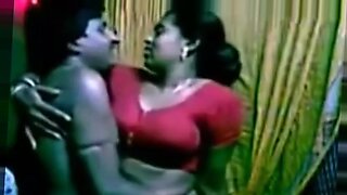 download sex video in with put on red saree
